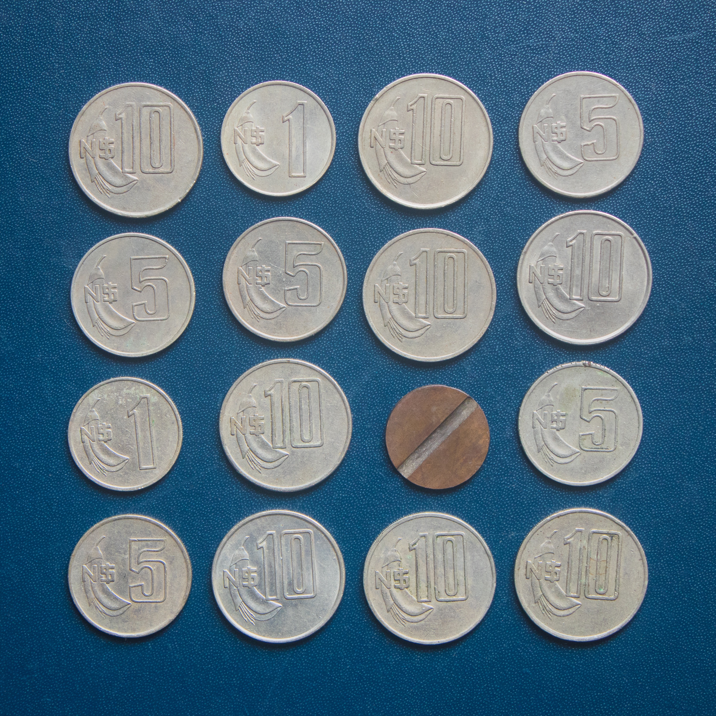 Salteándome un lugar - Single