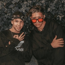 ME ENVICIE maiklaclave