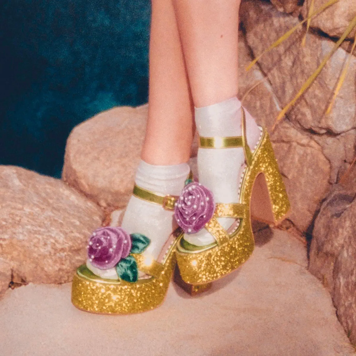 Ella Vos - Eye Candy - Single (2025) [iTunes Plus AAC M4A]-新房子