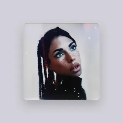 Listen to Caroline Roxy, watch music videos, read bio, see tour dates & more!