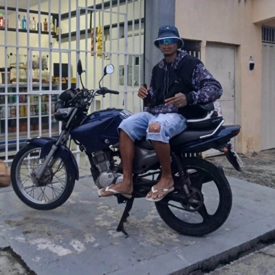 VAI REBOLA - Single