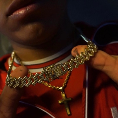 Familia & Bando - Single