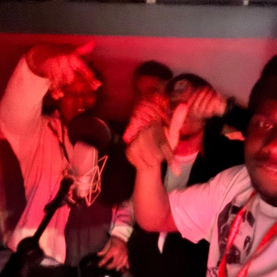 BACK AT IT (feat. DUBBIEMAN762) - Single