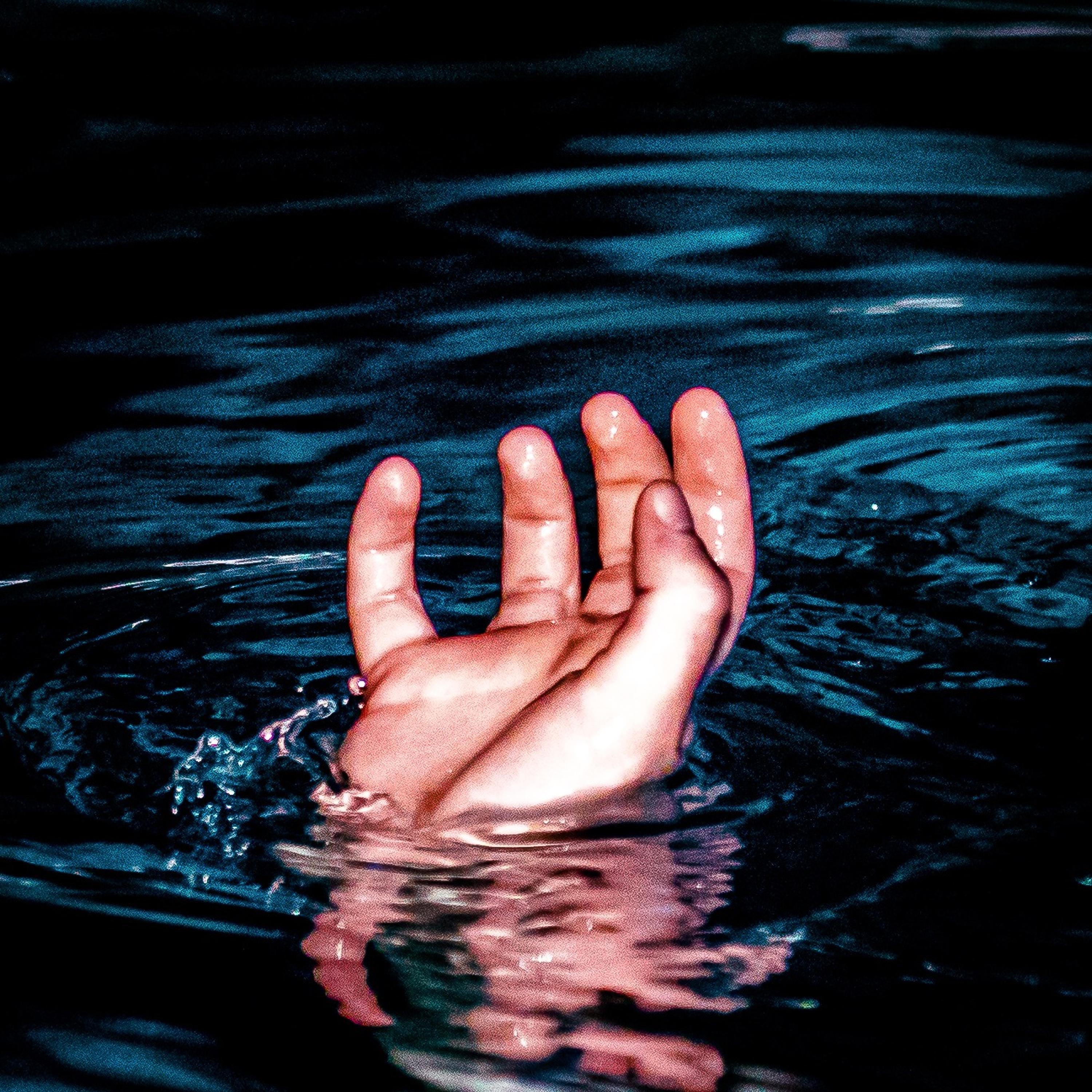 Drowning Under - Single