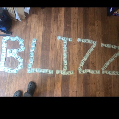 See Signs/ Kreepin Thru The Streetz - Single