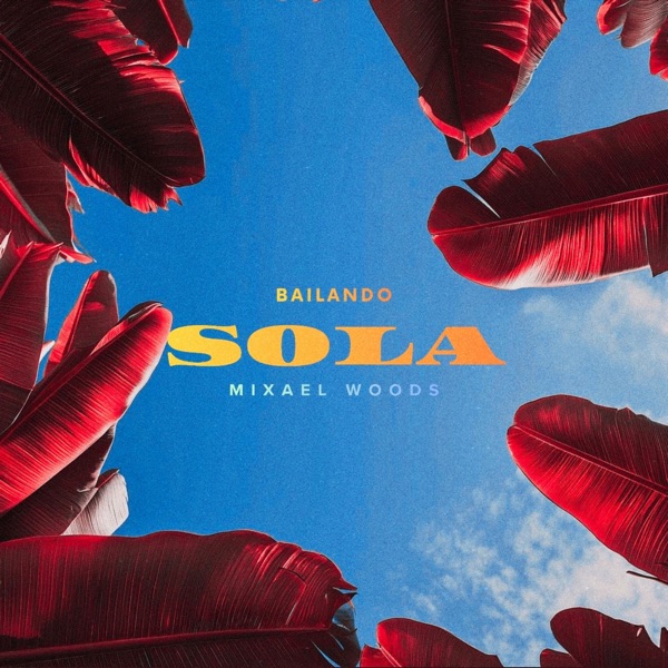 Bailando Sola