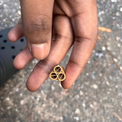 Catch Ah Bucket (feat. Kayzo8LF) - Single