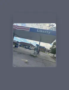 聆聽 novemberhated、觀看音樂影片、閱讀小傳、查看巡演日期等！