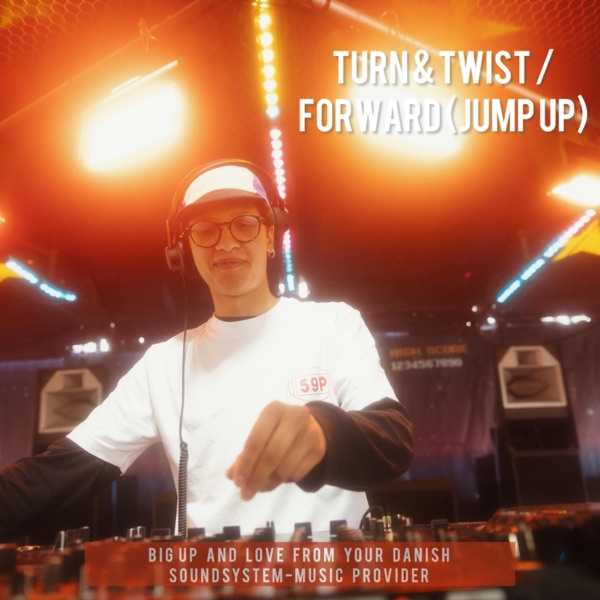 Turn & Twist / Forward (Jump Up)