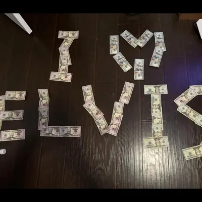 Listen to I<3Elvis by Hoodielvis