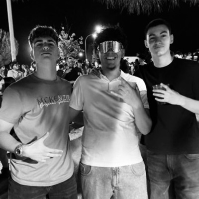 shishas y ron (feat. gil & ruru) - Single