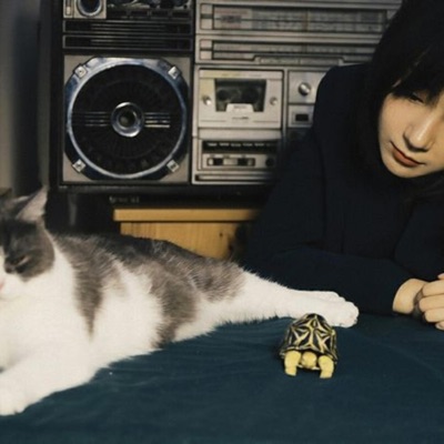 donatella versace couch hopping (feat. Melancholy Mochi) - Single