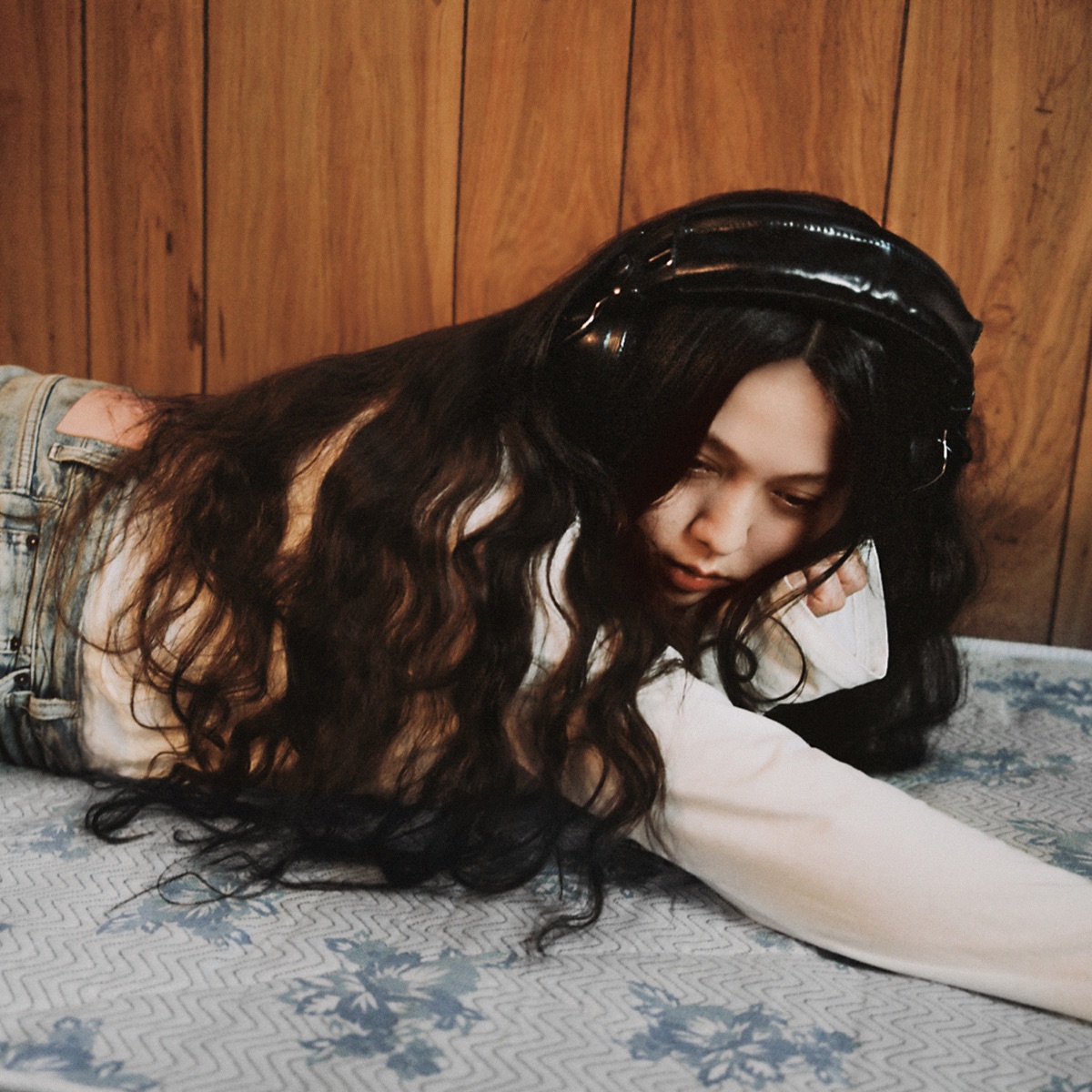 Ronia - Starflower (2025) [iTunes Plus AAC M4A]-新房子