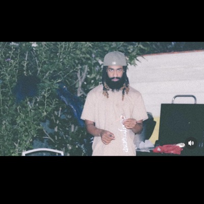 IT (feat. omgchelly) - Single