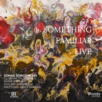 Something Familiar (feat. Florian Trübsbach, Rainer Böhm, Philipp Brämswig & Matthias Akeo Nowak) [Live] - EP - Jonas Sorgenfrei
