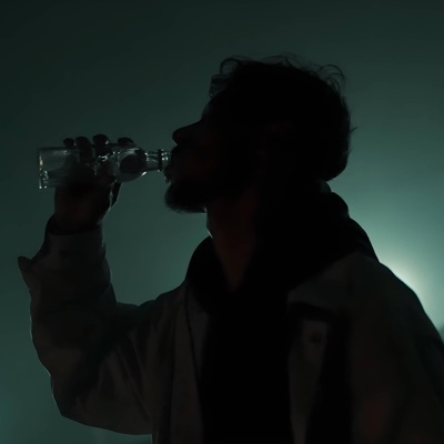 Bottleneck (feat. Bella) - Single