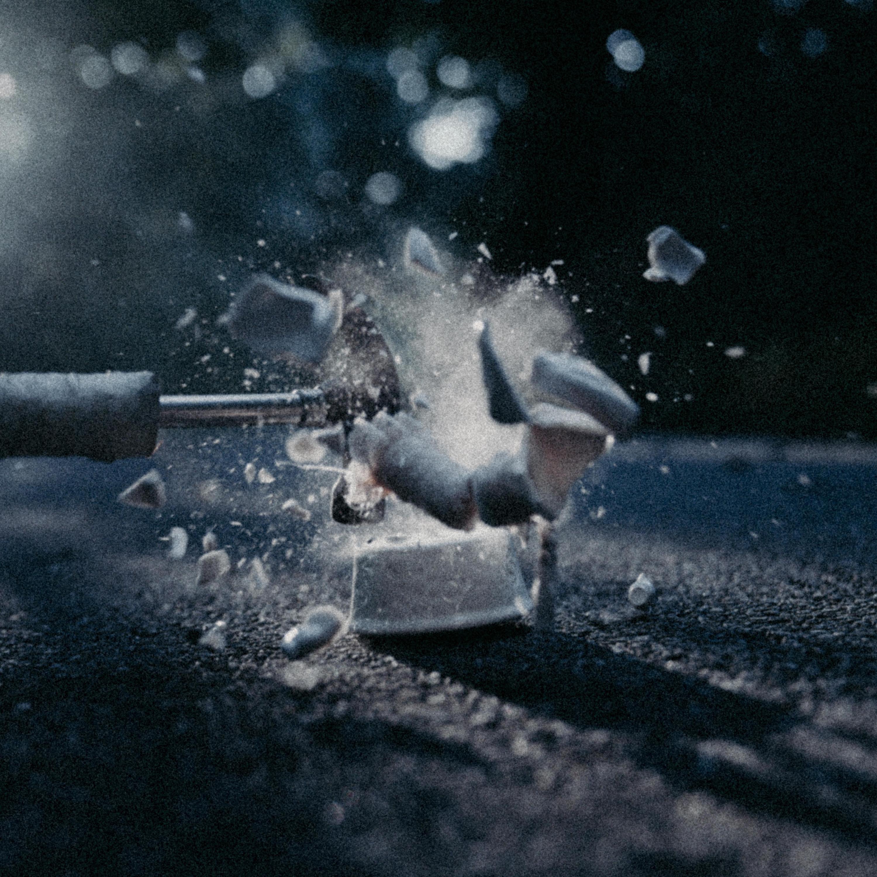 living in concrete - Single