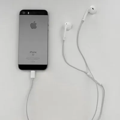 Listen to Headphones Advised - EP by zeekaydb