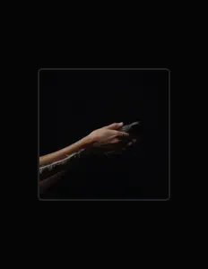 Listen to Hanaé, watch music videos, read bio, see tour dates & more!