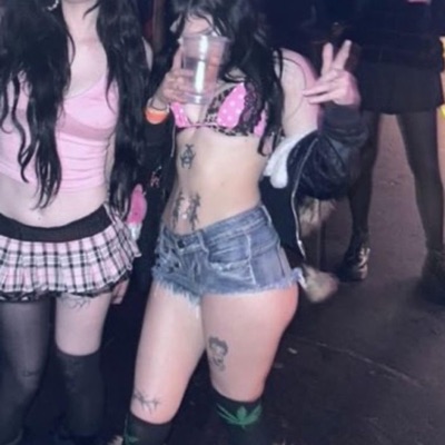 HER LIFE IS A PARTY! (feat. ap47hyc0r3) - Single