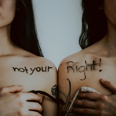 A WIFE. A WHORE. (feat. Pentastone) - Single