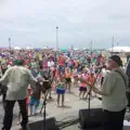 MUSIC MAKES THE WORLD