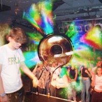 VIBES (feat. YKaufmann) - Single - EFFLA