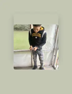 Ouça luhkota, assista a videoclipes, leia a biografia, veja as datas das turnês e mais!