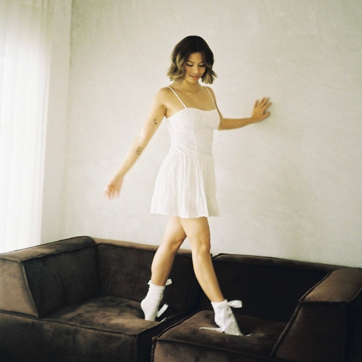 Janine - Apat Na Buwan