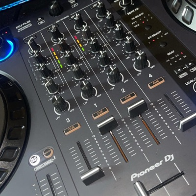 IFA DOLLAR (feat. Dj starry ft Fela2 for Ifa Dollar) - Single