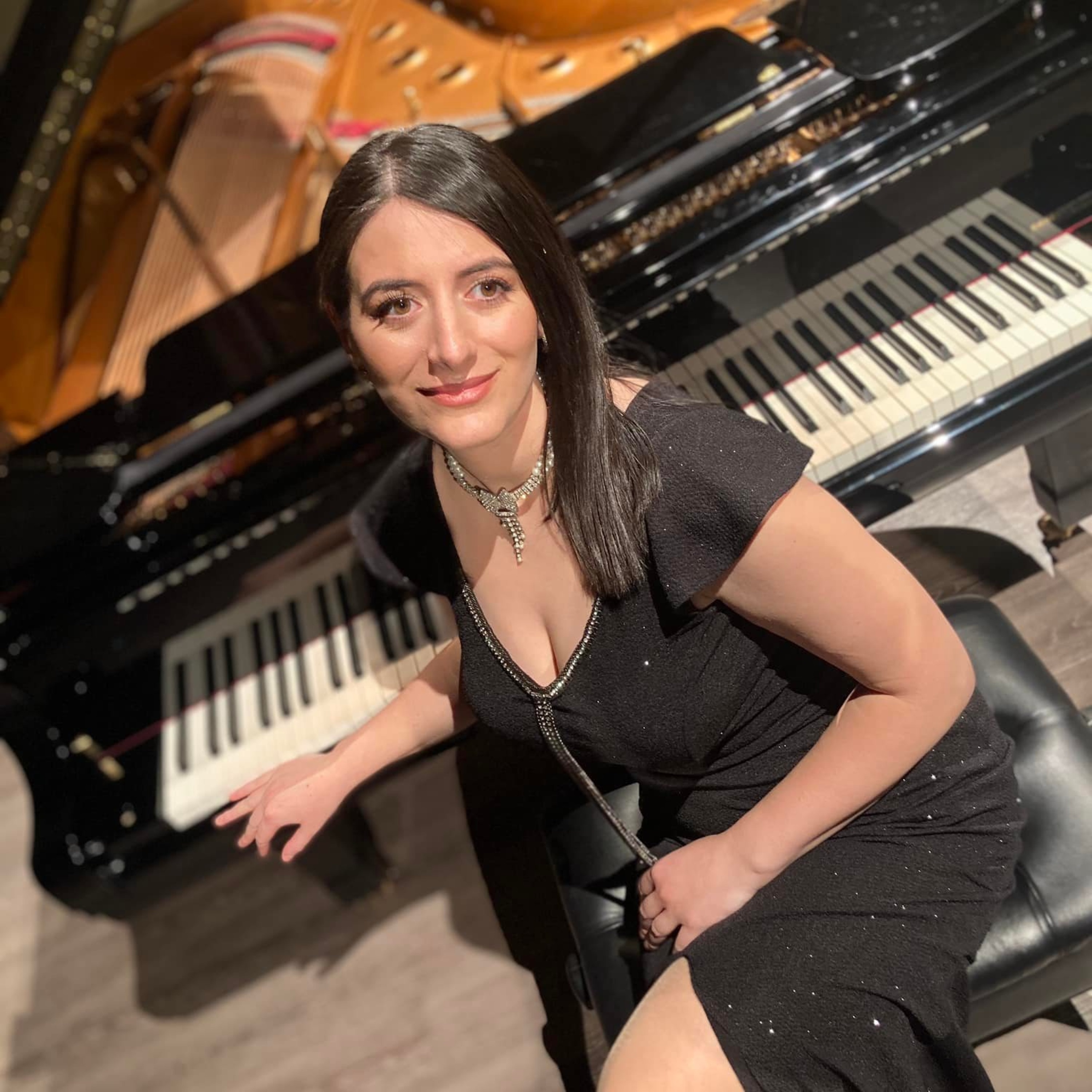 Zara Mkrtchyan - Comfortably Numb (Piano Cover)