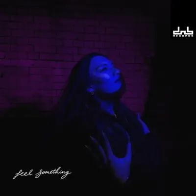 Grace Barton adlı sanatçının Feel Something - EP albümünü dinle