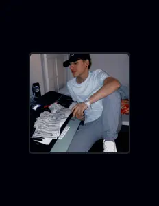 Listen to Uriel Azueta, watch music videos, read bio, see tour dates & more!
