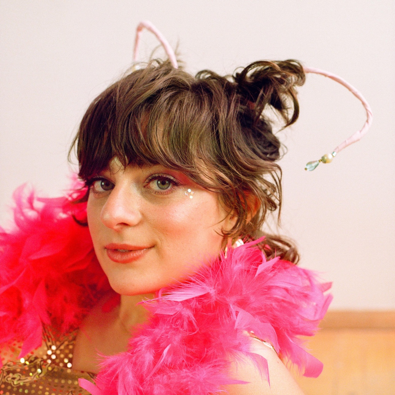 Sophia Eliana – Glitter Bug (2025) [iTunes Match M4A]