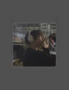 Escucha a ARN, mira vídeos musicales, lee la biografía, consulta fechas de giras y mucho más.