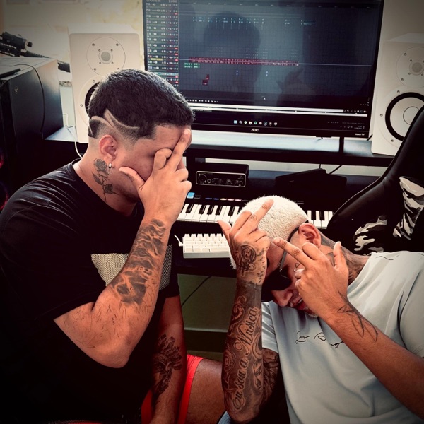 VAMO OUVIR ESSA BEM ALTO NO ALTO NO CARRO (DJ Kalled)