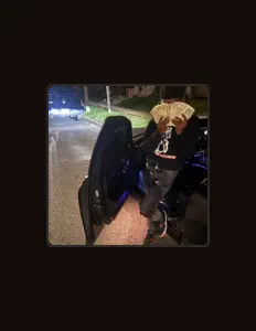 Hör dir Jmunyunn an, schau dir Musikvideos an, lies die Biografie, finde Tourdaten und mehr!