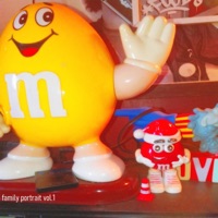 FAMILY PORTRAIT vol.1 - Ill Sugi