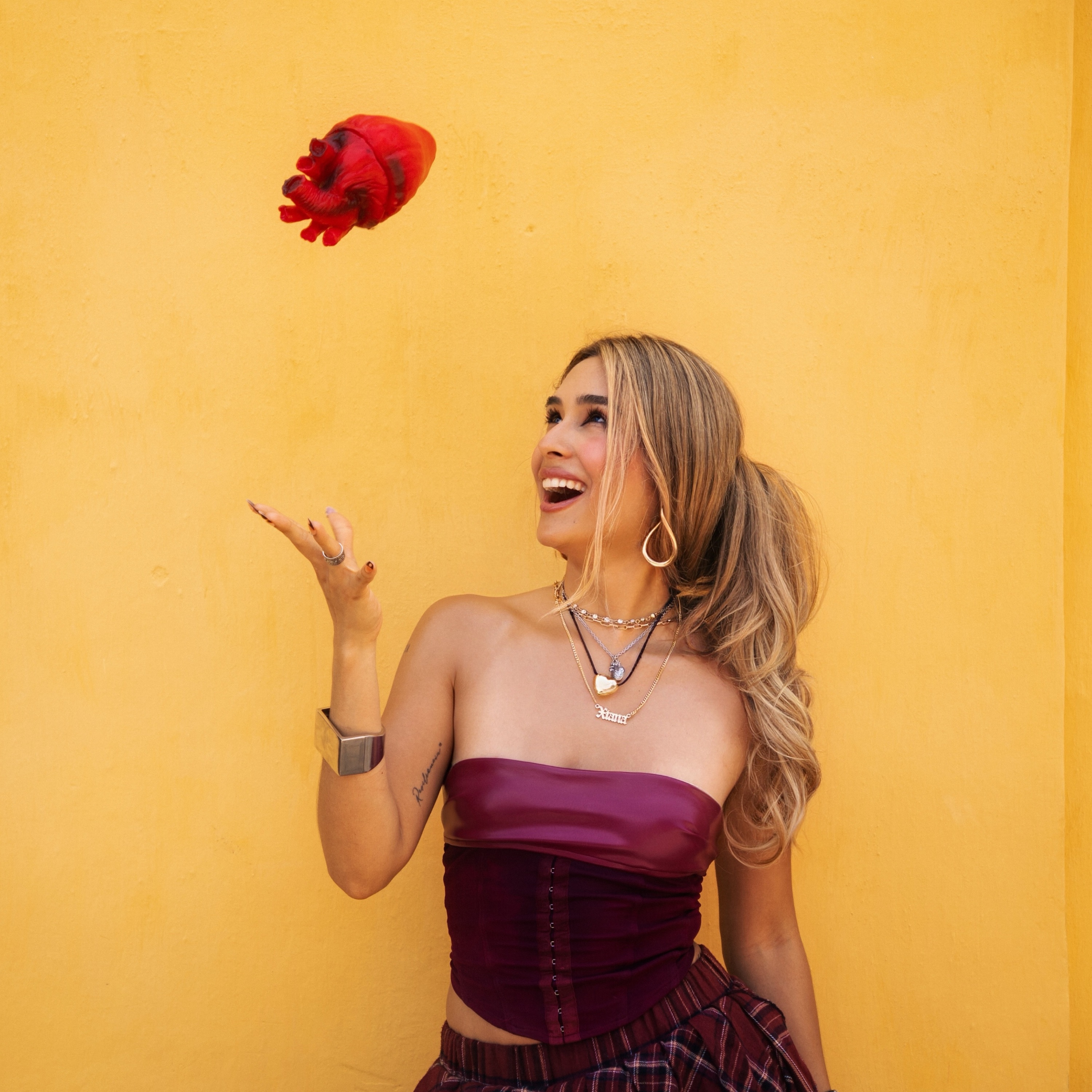 XIANA - DONDE SE ALQUILA UN CORAZON