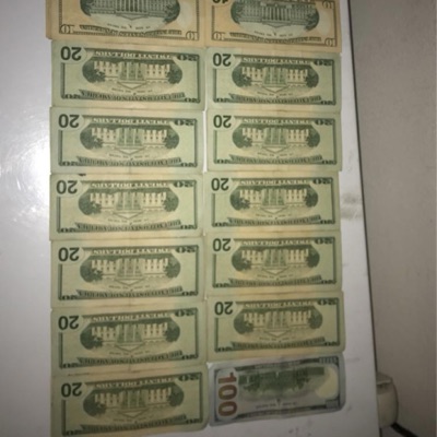 Dreamz (feat. Krown boii Deneal & Ezzy Money 747) - Single