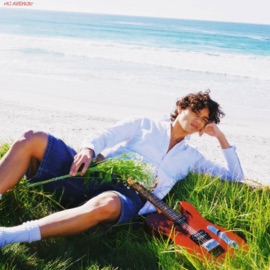 Emilia (feat. 8RO8) RC AVENUE