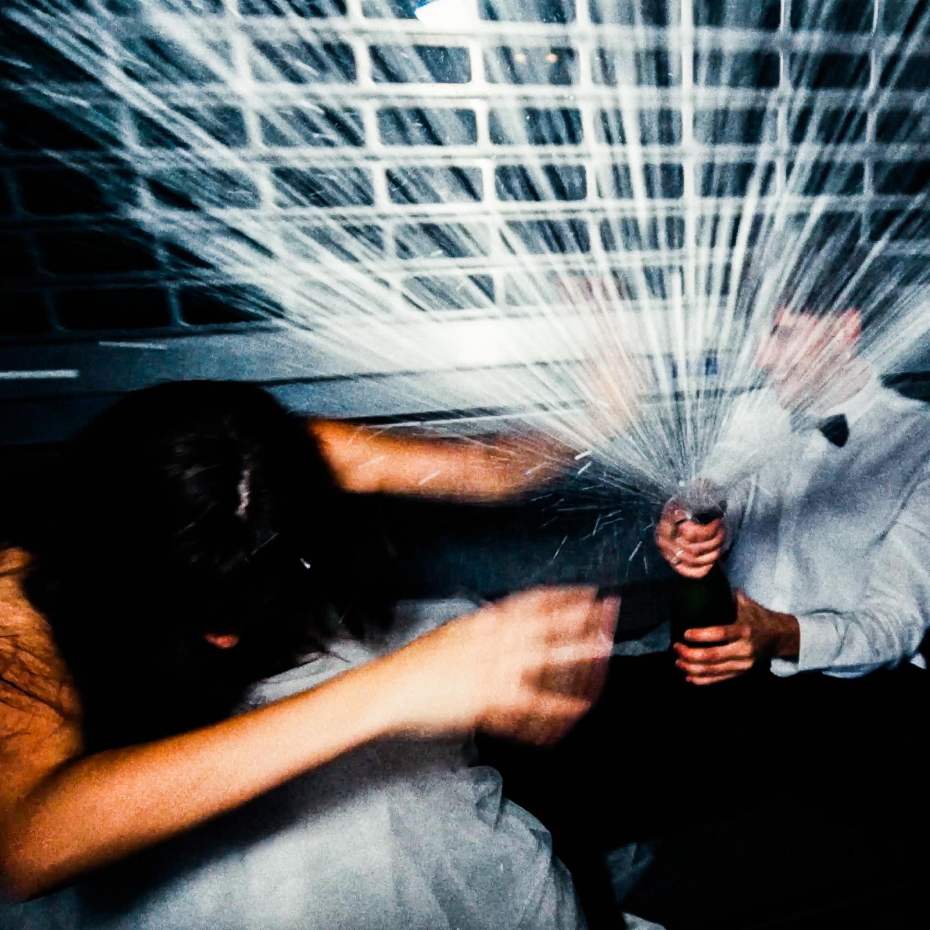 J'RESSENS PLUS LES COUPS - Single