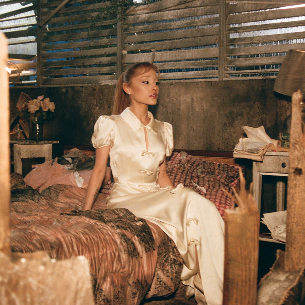 Ariana Grande - twilight zone - Single (2025) [iTunes Plus AAC M4A]-新房子