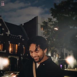 Live A Little More (Live) sakharii