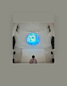 Ascolta Faris, guarda video musicali, leggi la biografia, vedi le date del tour & altro!