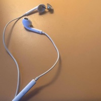 Redbone stole my love and ciggerattes (feat. Pir@te) - Single - Vaud