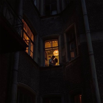 пока играет басс - Single