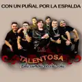 Con un puñal por la espalda .