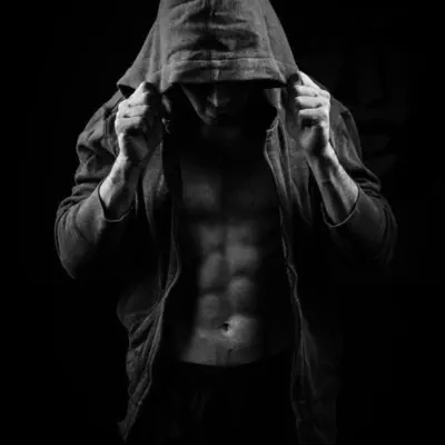 Ascolta 'Pull up - Single' di JUSTUS DALTON