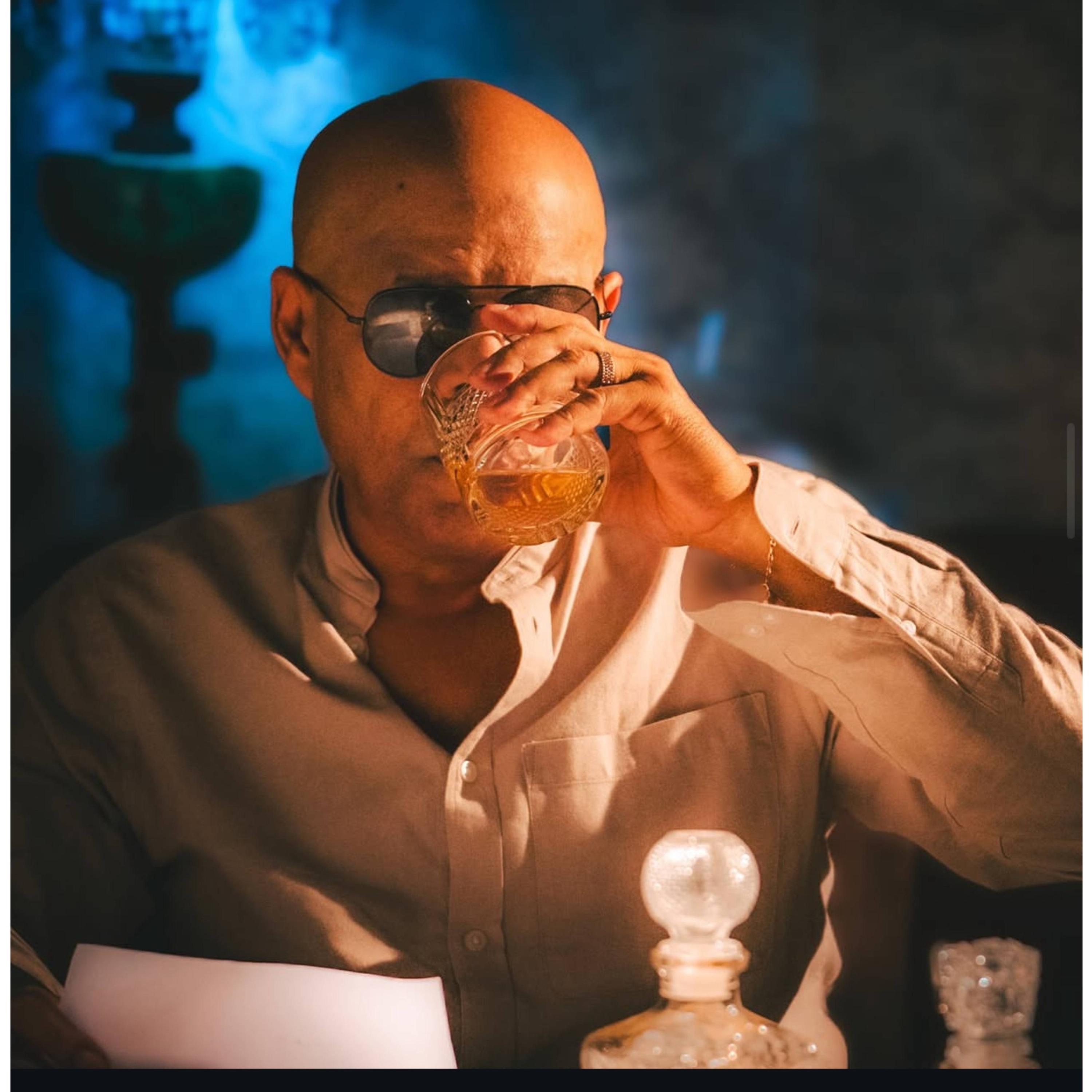 NO VOY A LLORAR - Single